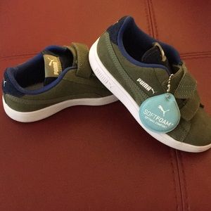 Puma kid shoes